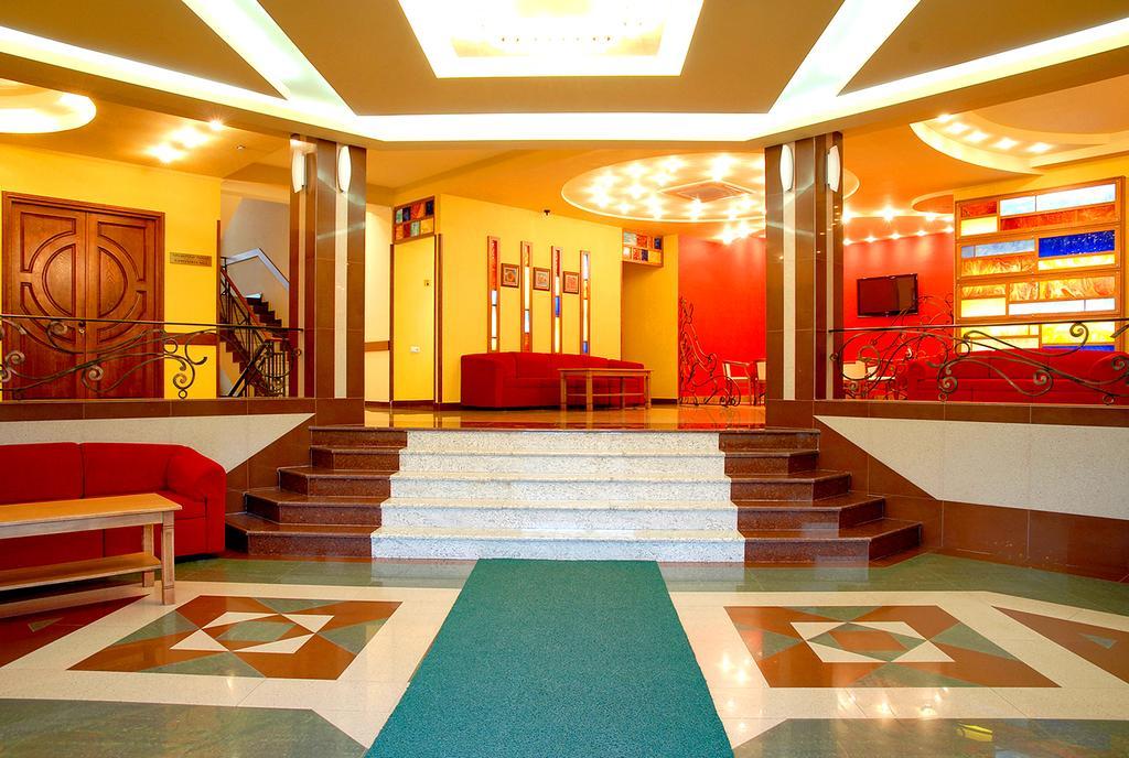 צ'אקאדזור Hostel Jupiter מראה חיצוני תמונה