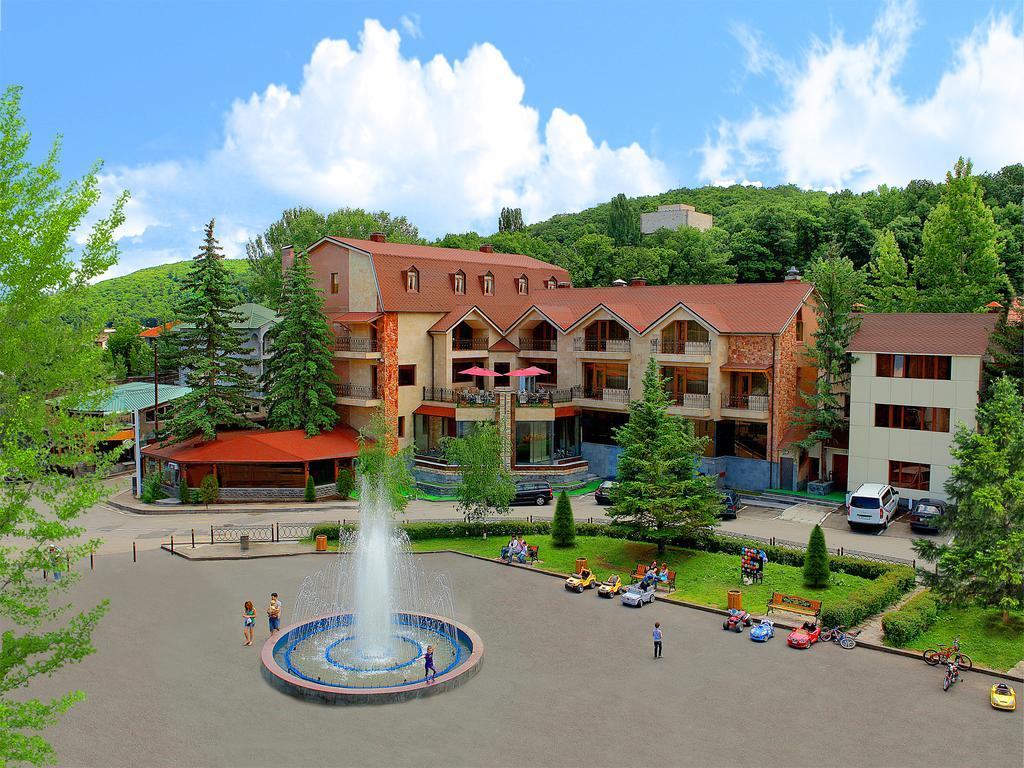 צ'אקאדזור Hostel Jupiter מראה חיצוני תמונה