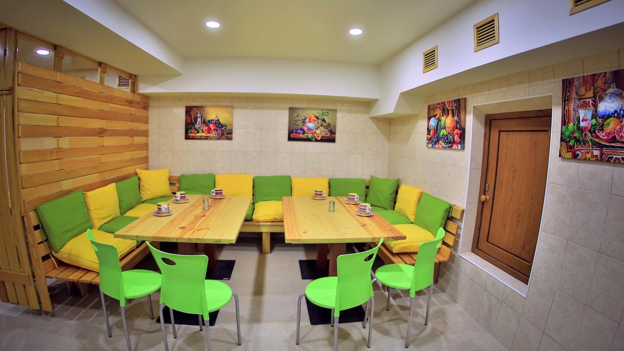 צ'אקאדזור Hostel Jupiter מראה חיצוני תמונה