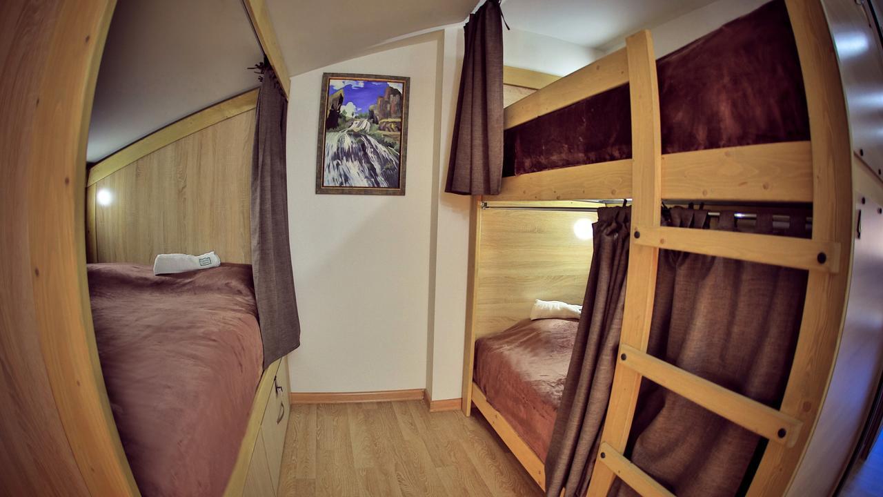 צ'אקאדזור Hostel Jupiter מראה חיצוני תמונה