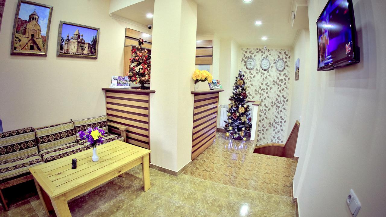 צ'אקאדזור Hostel Jupiter מראה חיצוני תמונה
